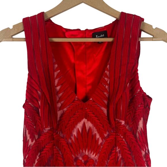 Bardot Sheath Mini Dress Womens 4 Red Lace Scalloped Cocktail Vampy Holiday Glam - Picture 3 of 7